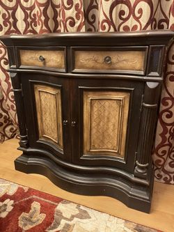 Hooker Entrance Table