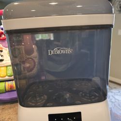 Dr. Brown's Bottle Sterilizer/Dryer