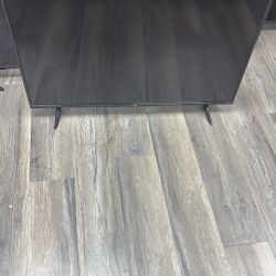 TCL 43” 4k Smart TV