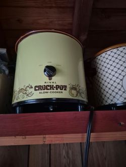 Vintage crockpots