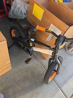 Lot of assorted brand new boys stuff