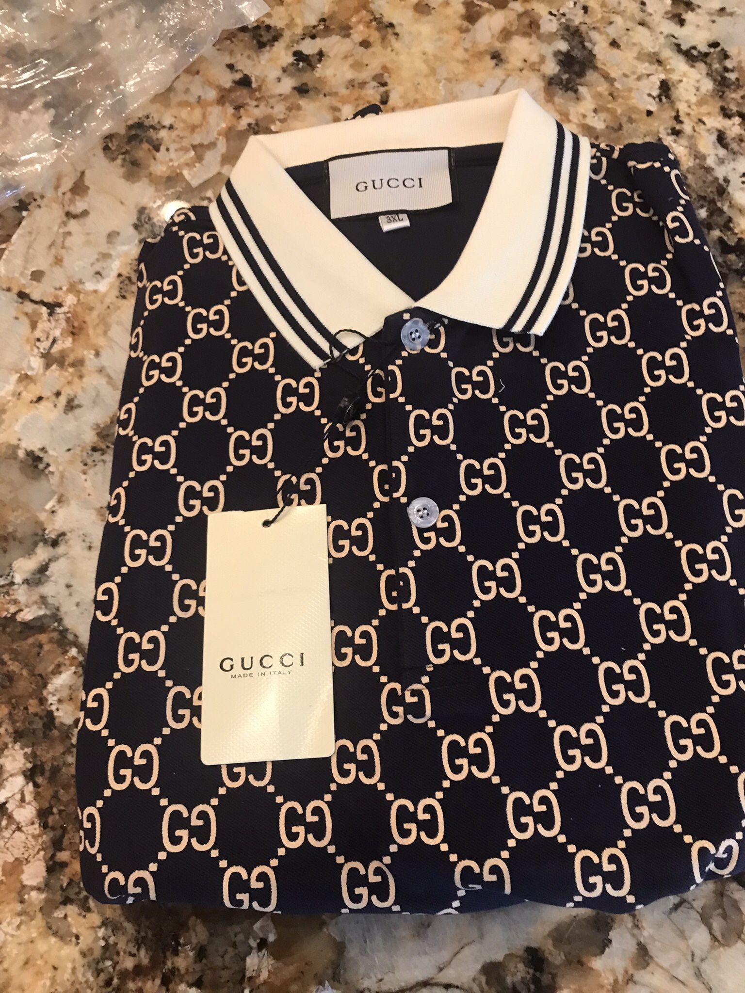 Gucci Mens M/large Polo Shirt. Brand New Never Worn.