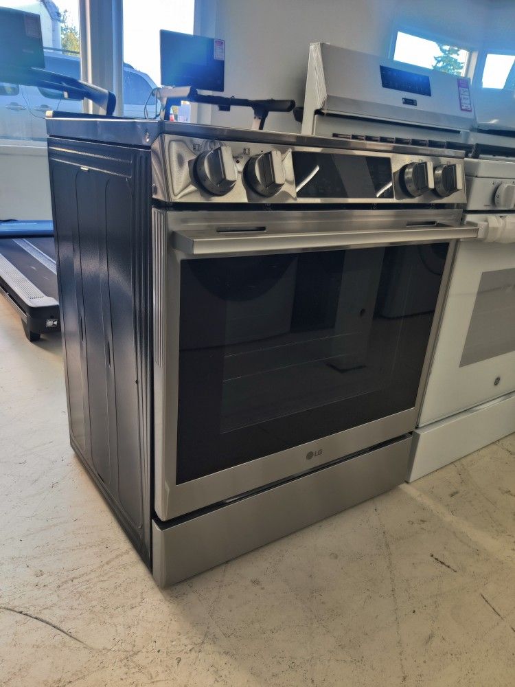 New 6.3 Cu. Ft. Slide In Electric True Convection Smart Range with Air Fry and 2 UltraHeat Ele