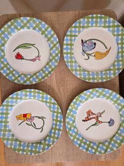 Disney Winnie The Pooh ‘Poohtanicals’ 4-Pc Stoneware Dish Set (