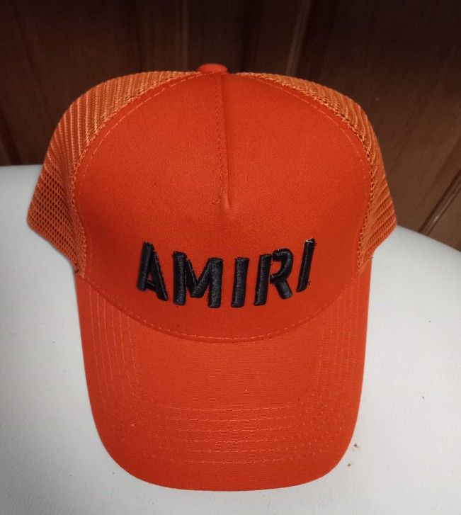 Amiri Hat