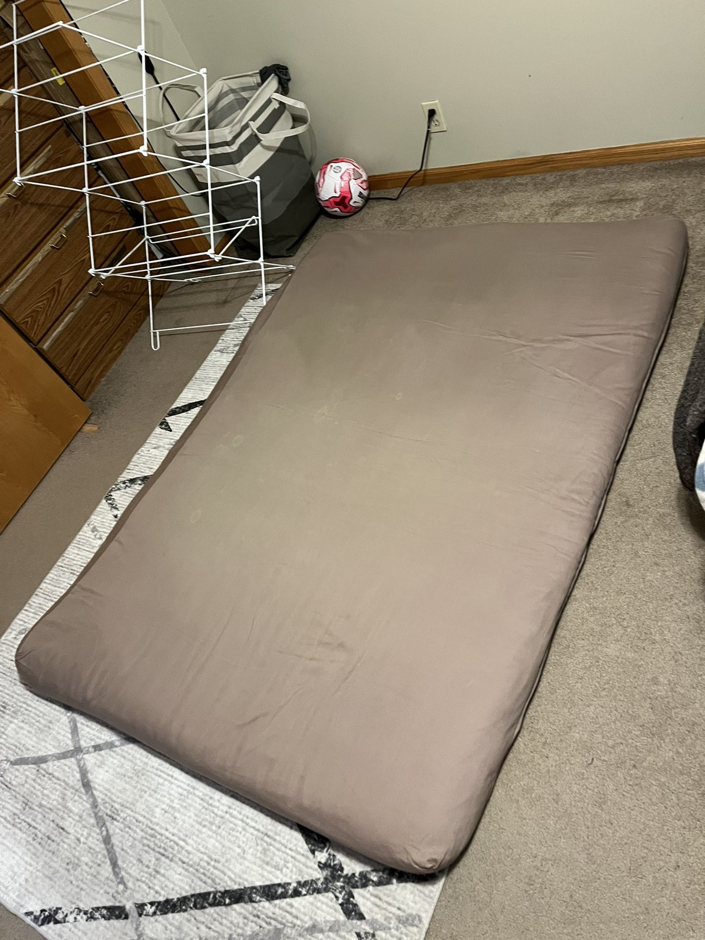 Futon mattress 
