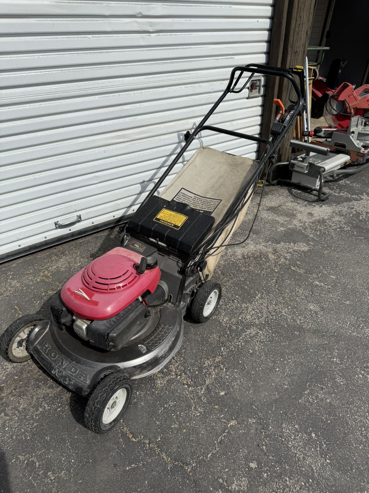 Honda GVC160 Engine Lawnmower