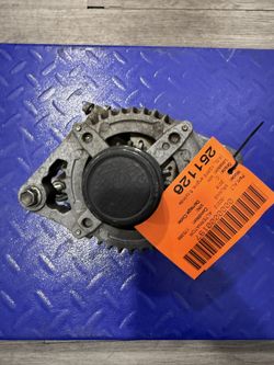 Alternator Toyota 4Runner 2010-2024 V6 4.0L 130A 12V CW 7-Groove Decoupler OEM