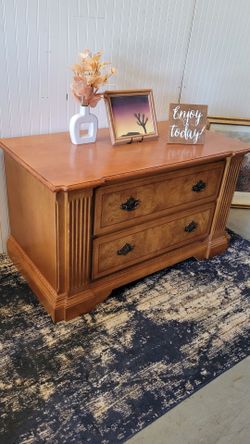 2 DRAWER DRESSER SOLID WOOD