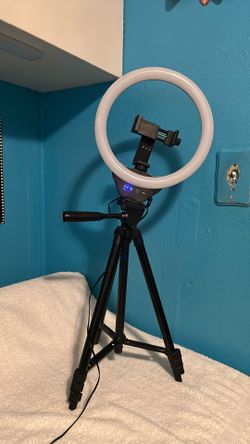 Tripod Cell Phone Holder