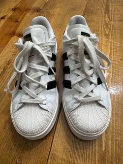 Adidas Superstar