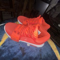 Nike LeBron Witness 8