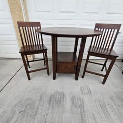 2 Chair Coffee Table With Drawer 180 OBO