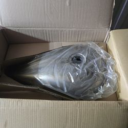 Custom Chrome Super Cruiser 5" Stretched Gas Tank 