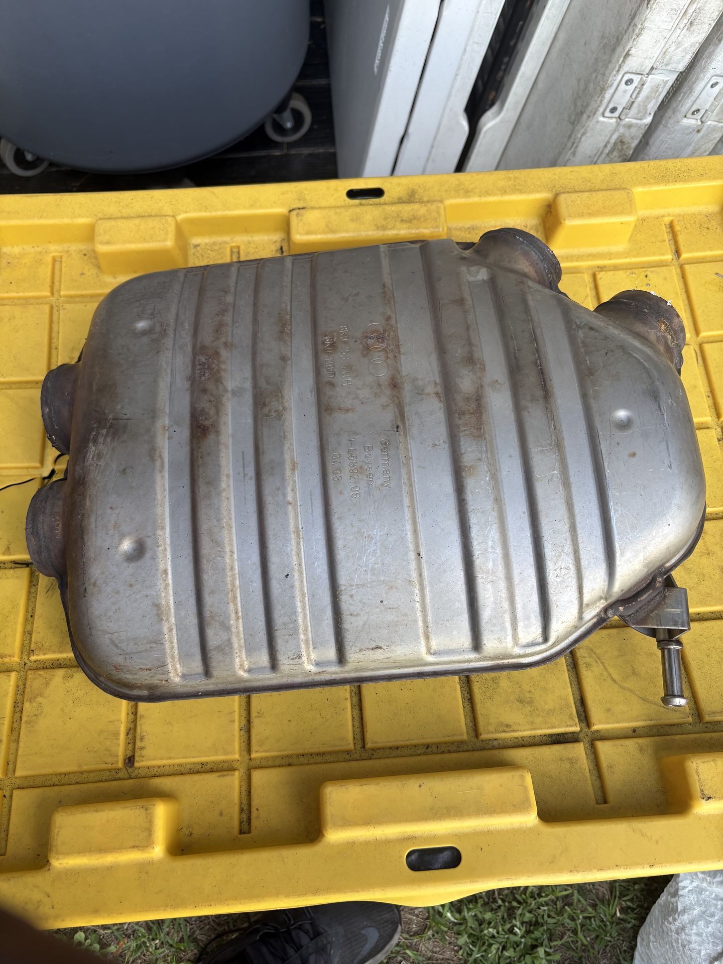 Muffler from 2008 Audi S5