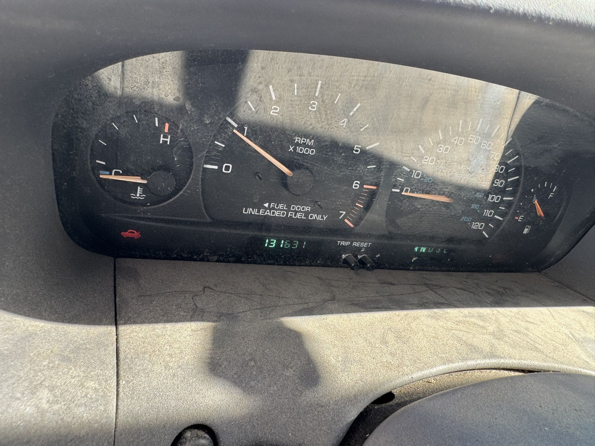 1999 Chrysler Town & Country