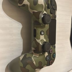DualShock 4 With a Charging Cable