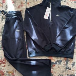 Navy Blue Alo Quarter Zip Set