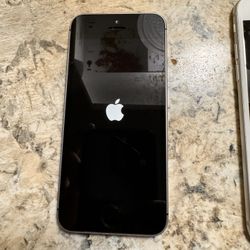 Iphone 5s - Unlocked 