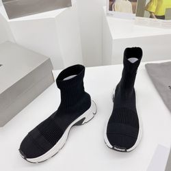 Balenciaga Speed Sneakers 33