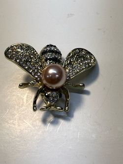 Vintage Rhinestone Faux Pearl Bee Brooch Gold Tone