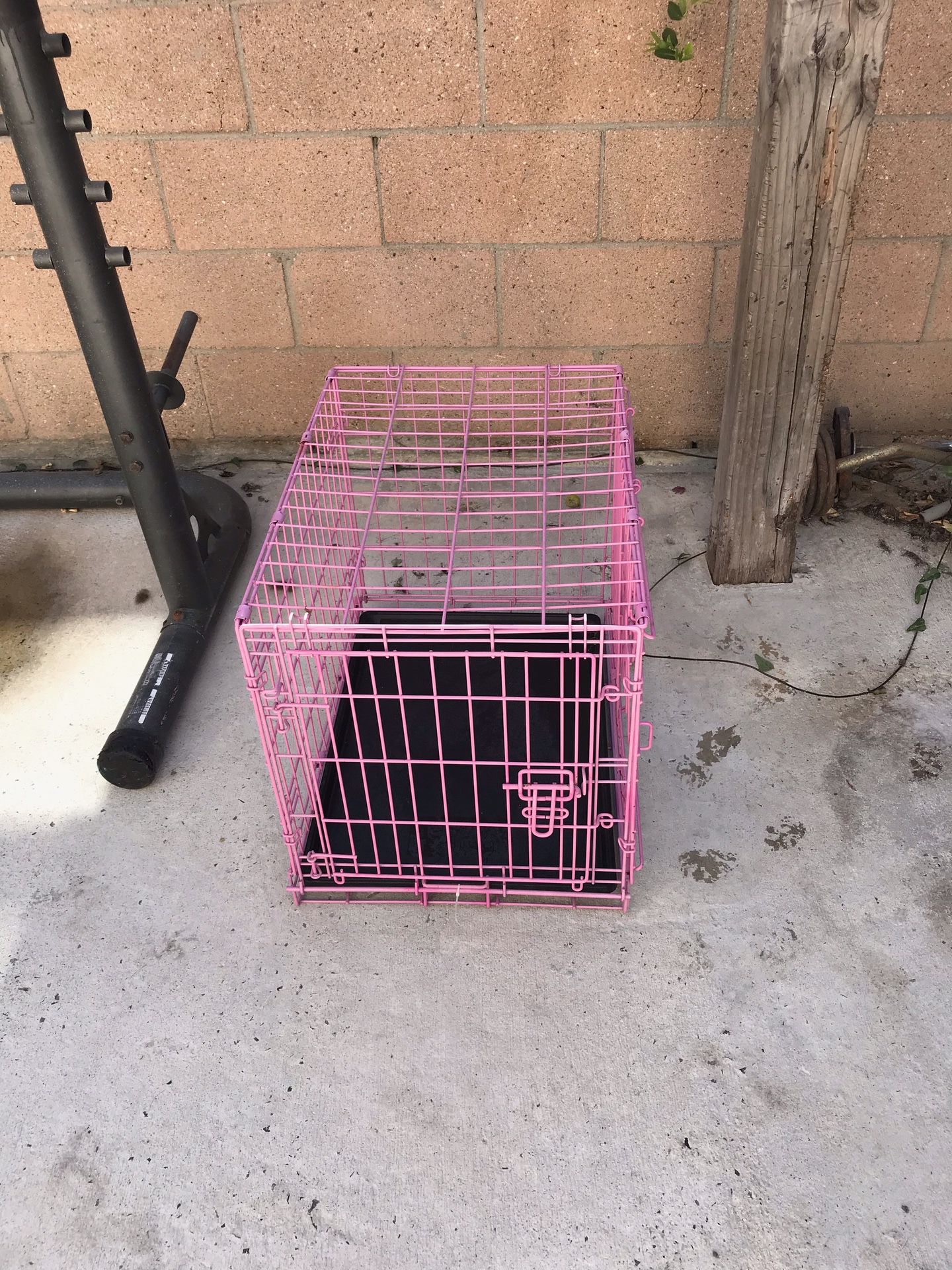 Small Dog Kennel and Dog Play Pen .