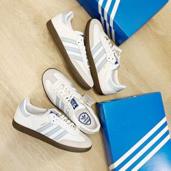 Adidas Samba White Sky Blue Size 6,6.5120$
