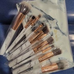 10pcs Marble Makeup Brush Set With Bag. 
