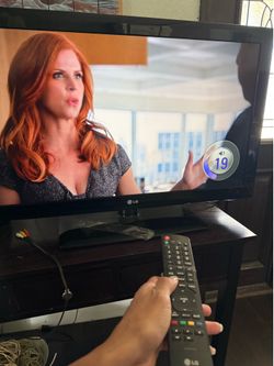 37in LG TV