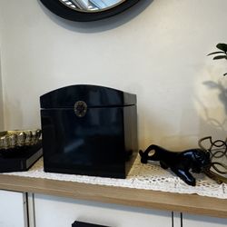 Vintage Black Lacquer Barrel Top Box  