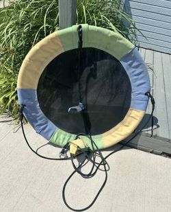 Hanging Outdoor Saucer Swing