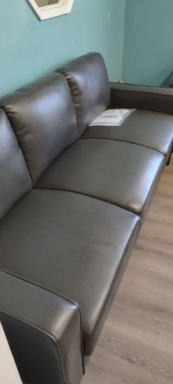 New sofa and loveseat on sale now don't miss