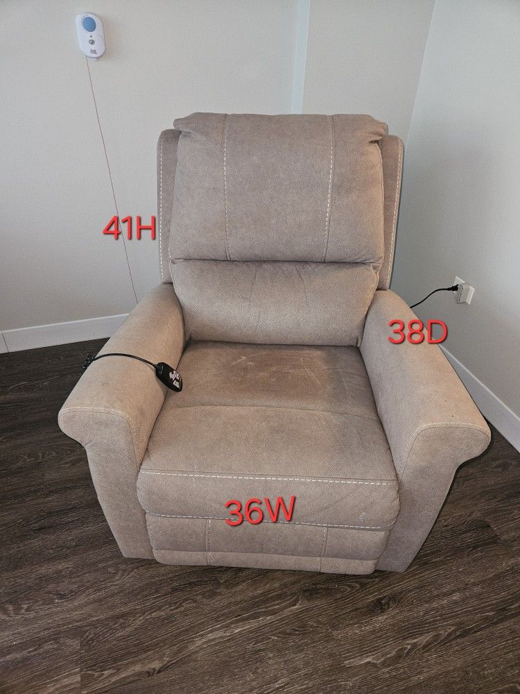 Power Recliner- Compare at $500 UP!