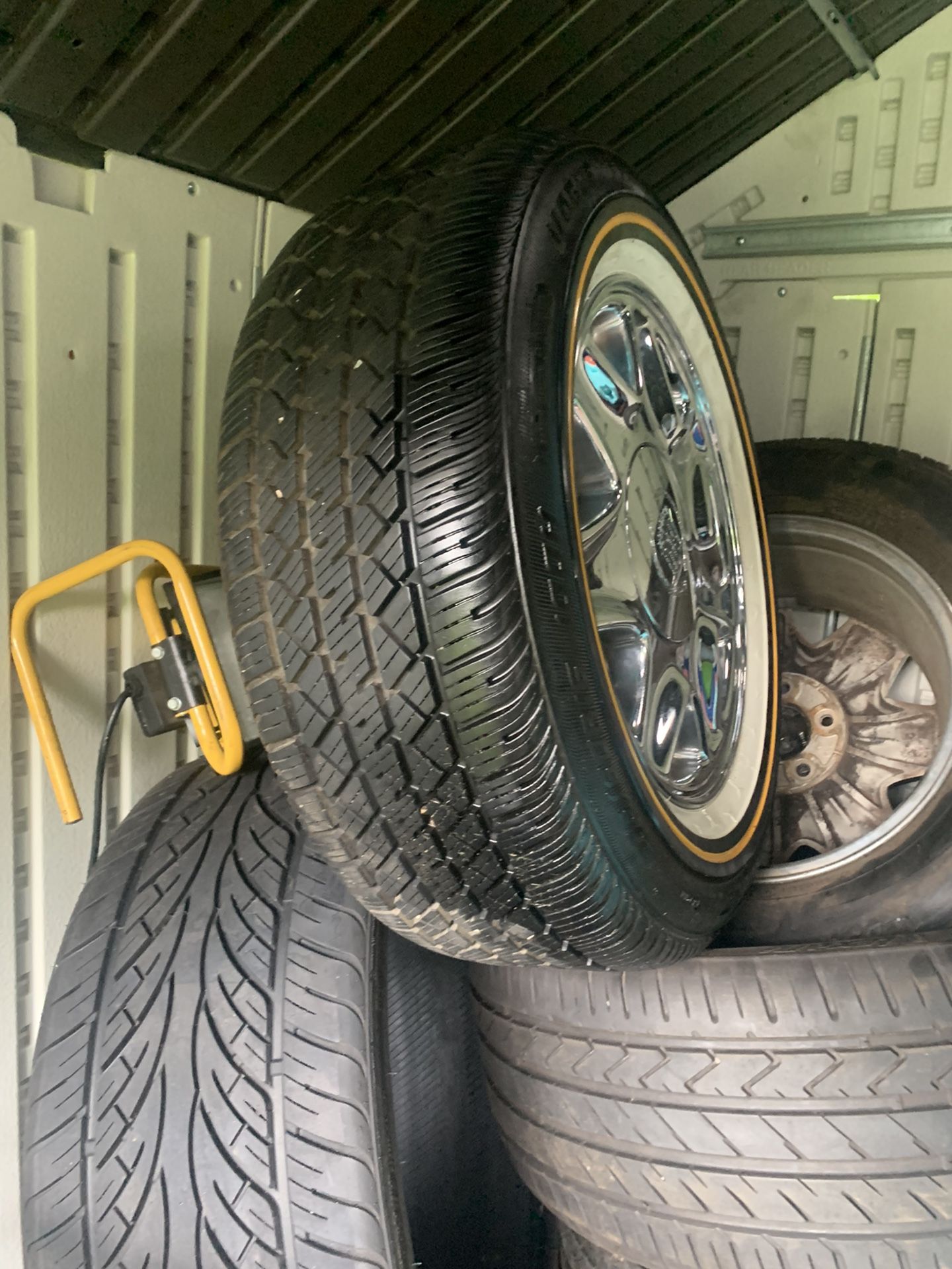 16 Inch Vogue Cadillac Rims