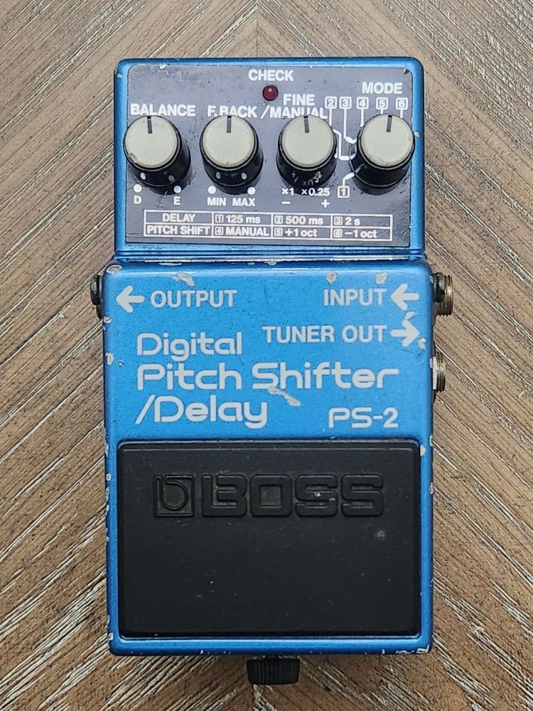 P600 BOSS PS-2 デジタルピッチシフター