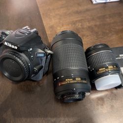Nikon D5600 + Accessories 