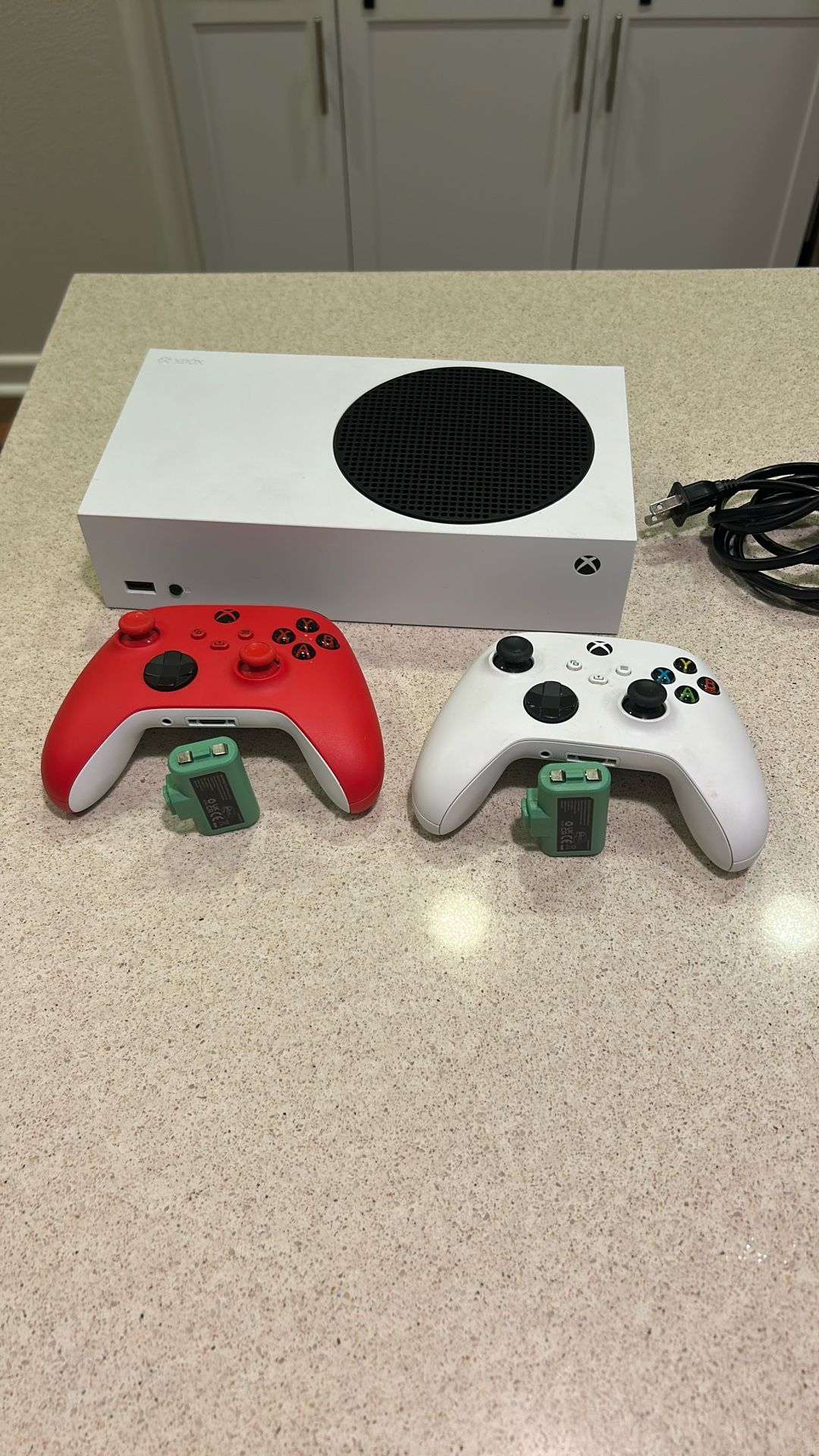 Xbox Series S With 2 Controllers And Piwer Cord