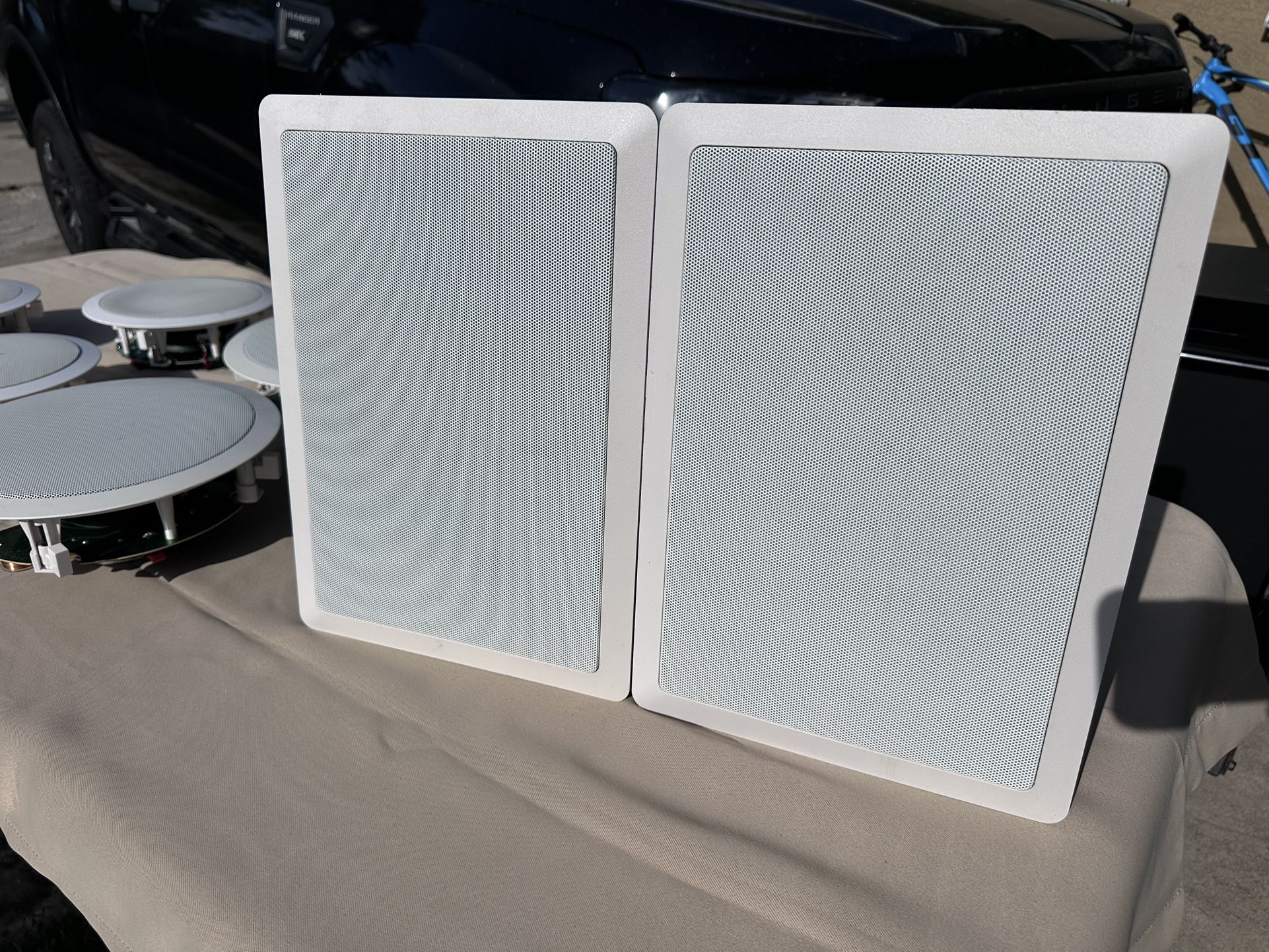 POLK AUDIO WALL AND CEILING SPEAKERS SET 7