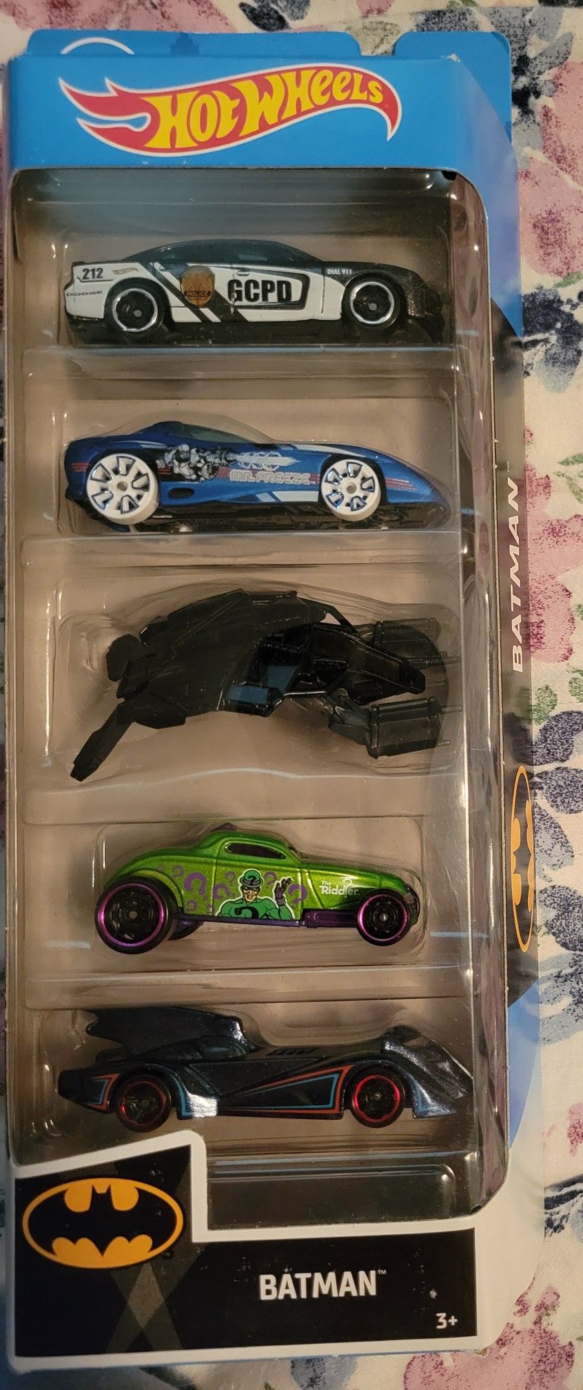 Batman Gotham Hot Wheels 5 Pack Car Set Diecast