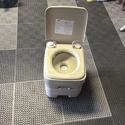 Camco Portable Camping Toilet