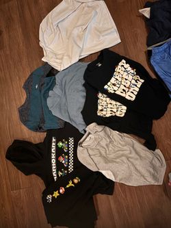 Boys Small/Medium Long sleeve