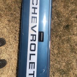 Chevy Tailgate 