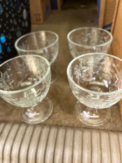 Princess House Set of 4 Clear Glass Footed Dessert Cups