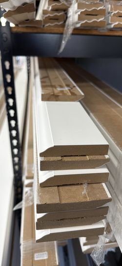 MDF Baseboard 3 1/2 $0.68 / Molduras 