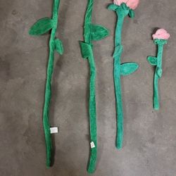 Set Of Fabric Roses 15 Bucks For All Obo They Are Big