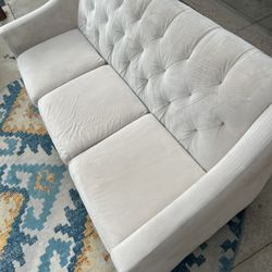Couch (Free Delivery) 