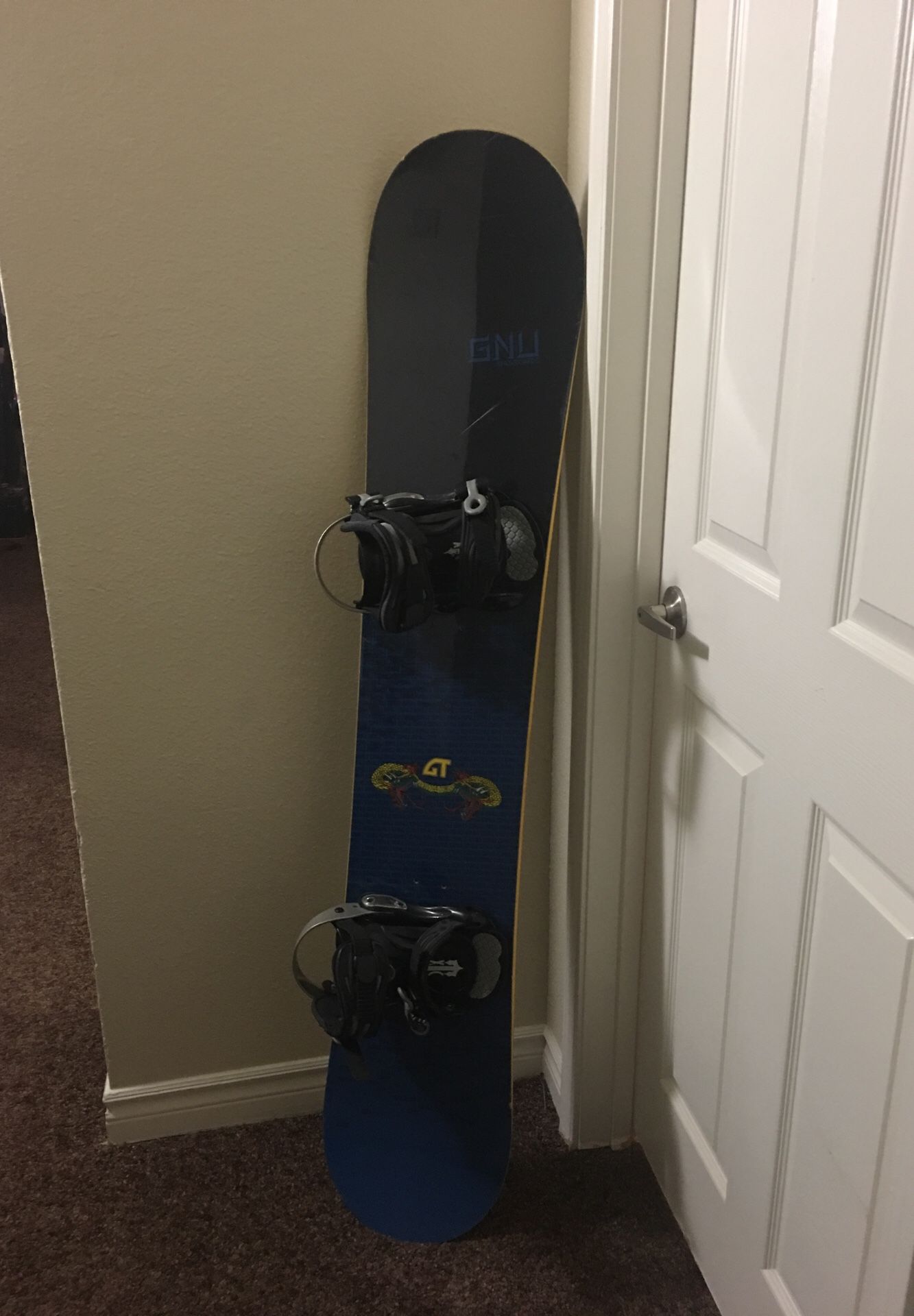GNU GT snowboard w/bindings