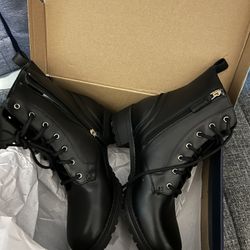 Fashion Boots Size 9
