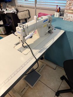 Juki DDL 8100e Industrial Sewing Machine