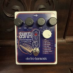 Electro-Harmonix SYNTH9 Synthesizer Machine pedal